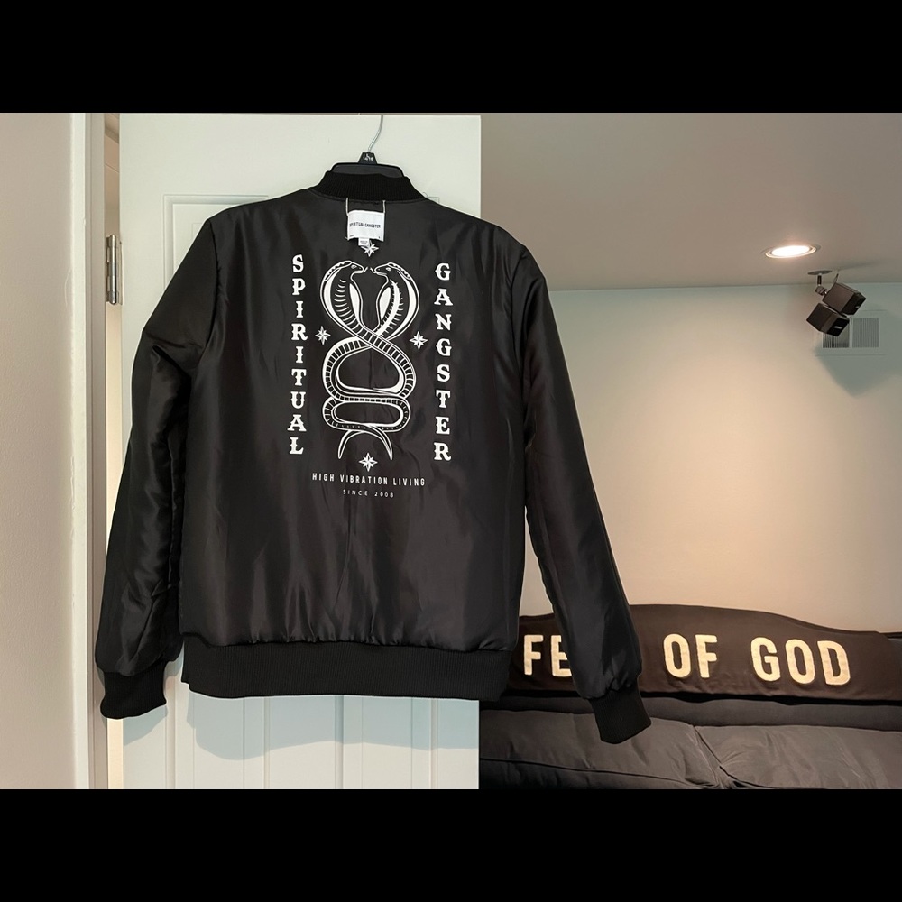Spiritual Gangster Reversible Puffy Jacket Small
